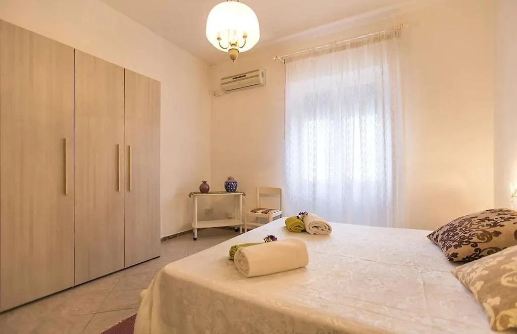 Cervi Flat Close To The Sea And The Historic Centre Of 알게로 0*,  이탈리아