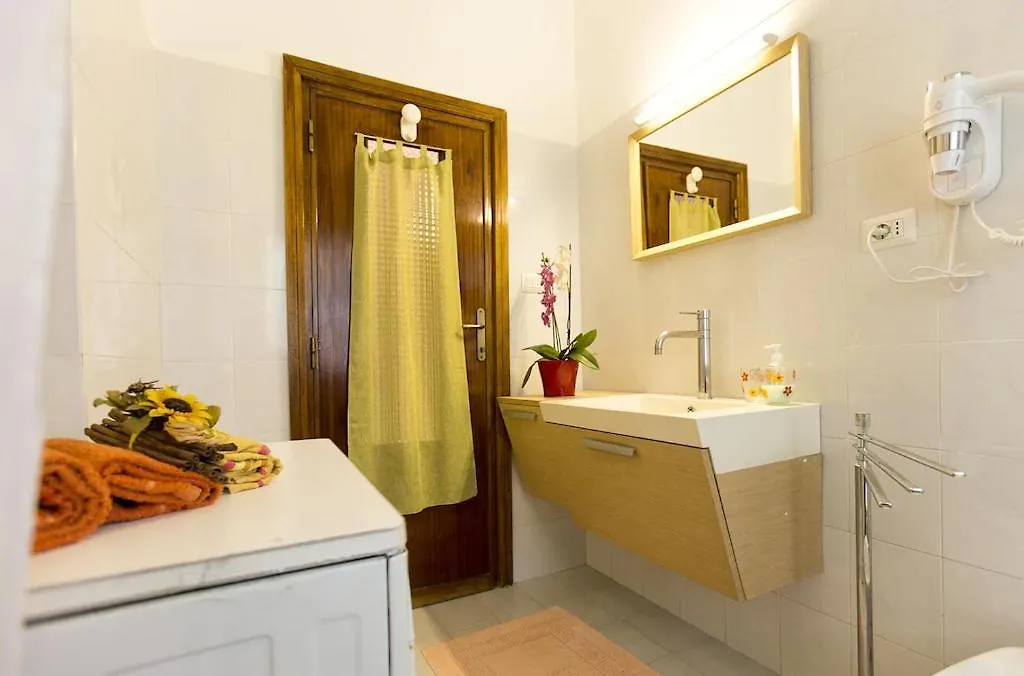 Cervi Flat Close To The Sea And The Historic Centre Of 알게로